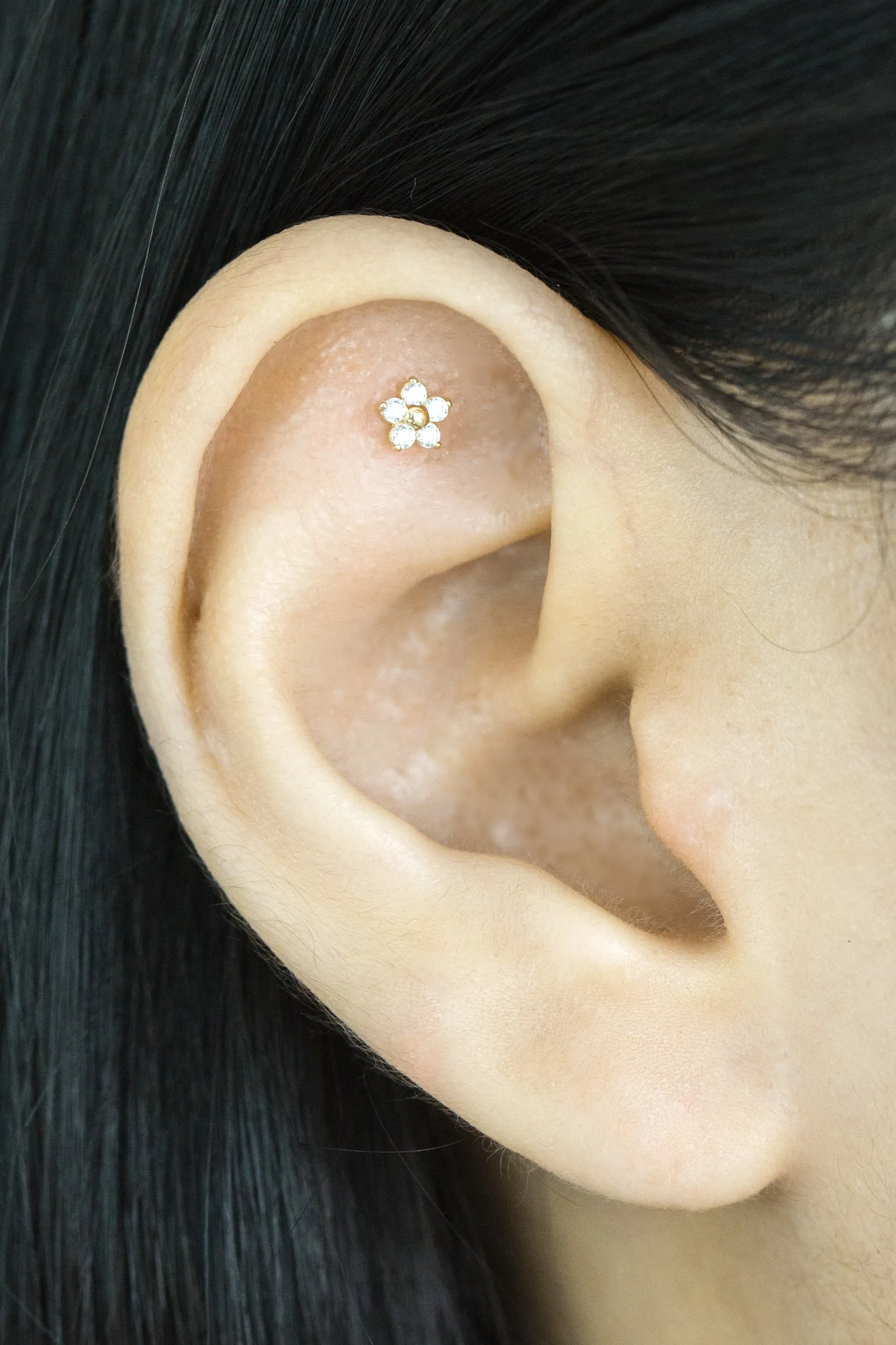 14k Gold Cz Cartilage Tragus Helix Internally Threaded Flower Flat Back Earring Labret