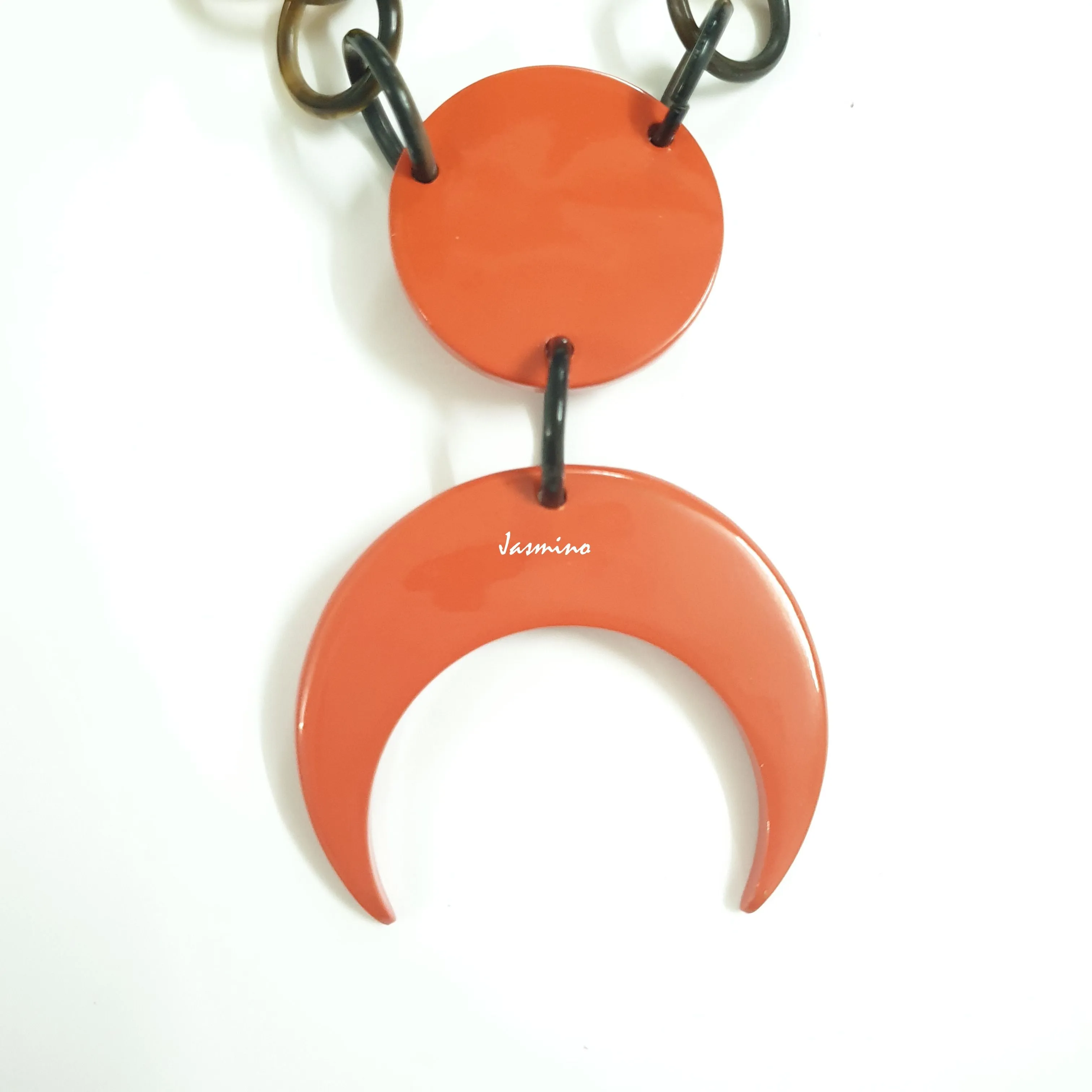 Breathtaking Trendy Necklace J18159, Made by Buffalo Horn and Lacquer