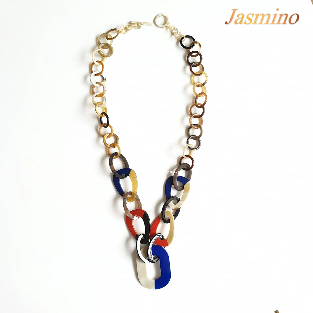 Colorful and Trendy Necklace J17508, Made by Buffalo Horn and Lacquer