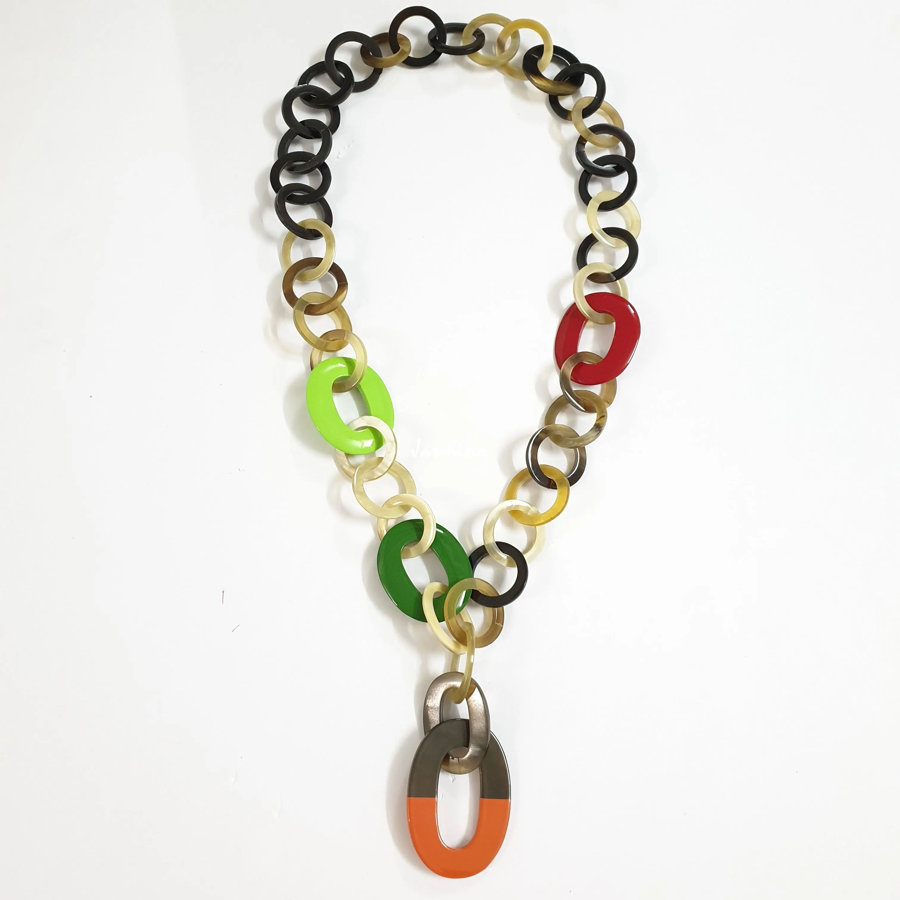 Colorful and Trendy Necklace J18133, Made by Buffalo Horn and Lacquer
