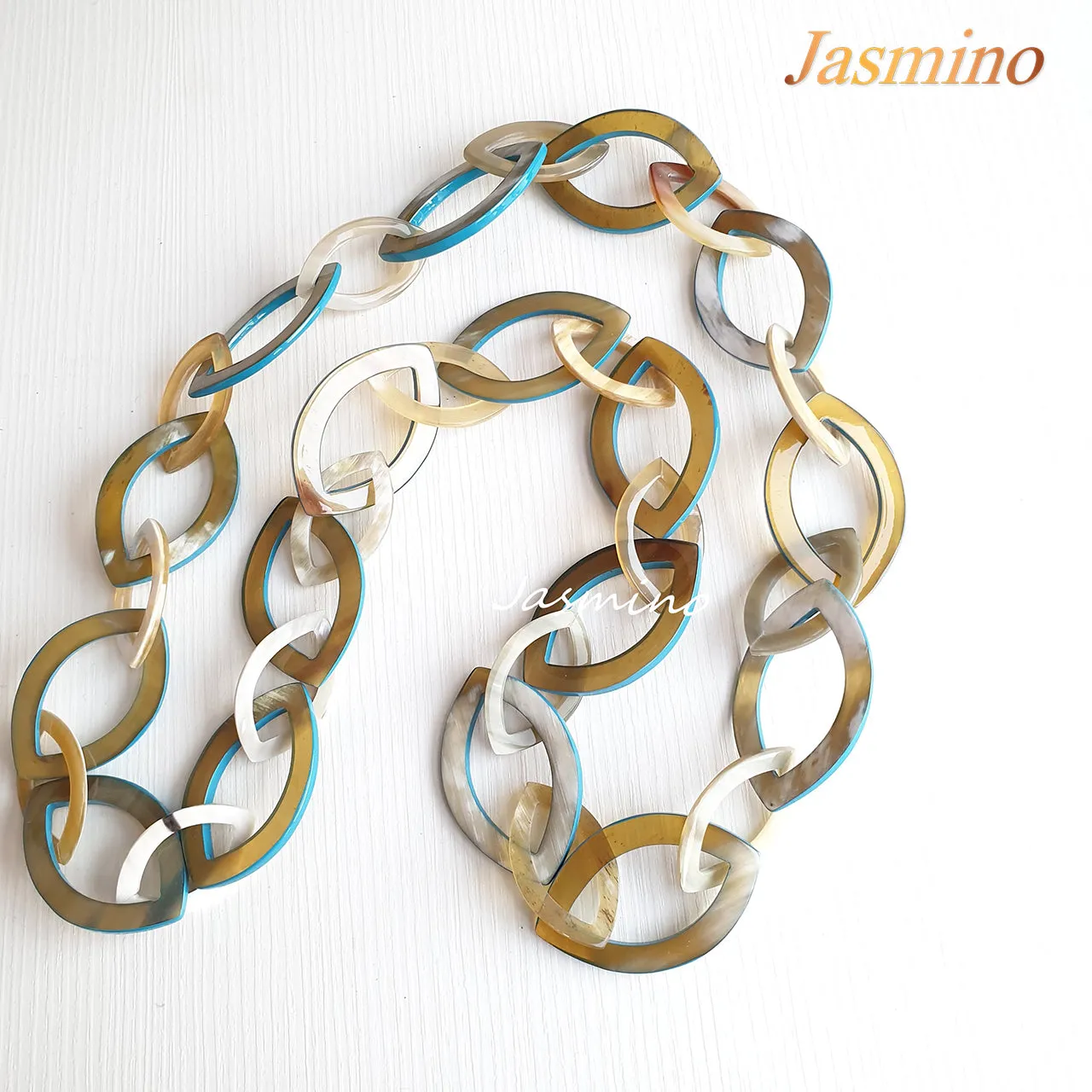 Elegant Handmade Jewelry J17712, Made by Natural Buffalo Horn and Lacquer
