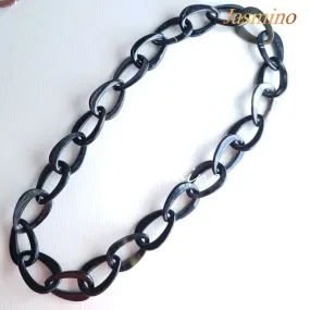 Elegant Trendy Necklace J17387, Made by Natural Buffalo Horn and Lacquer