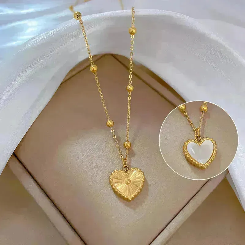 Heart-shape Love Necklace For Valentines Day Temperamental Personality Minimalist Stove Real Gold Necklace Female