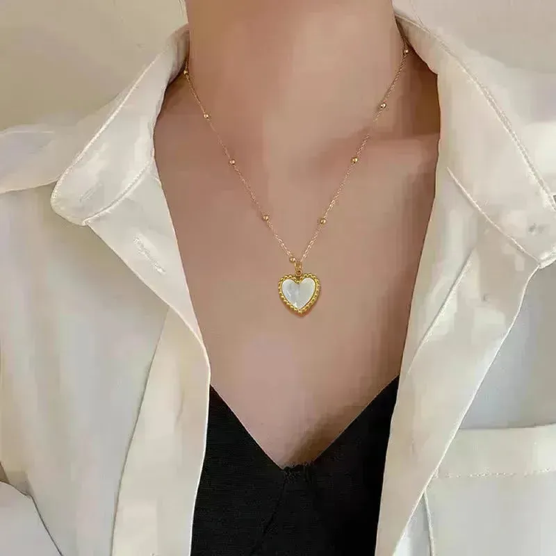 Heart-shape Love Necklace For Valentines Day Temperamental Personality Minimalist Stove Real Gold Necklace Female