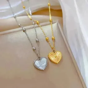 Heart-shape Love Necklace For Valentines Day Temperamental Personality Minimalist Stove Real Gold Necklace Female