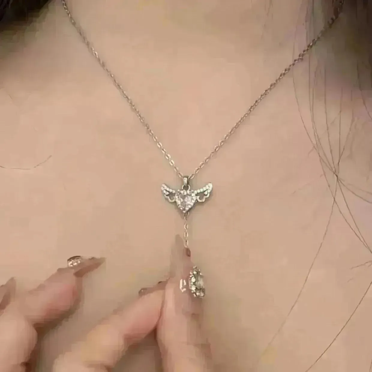 Moving Cupid Heart Angel Wings Tassel Necklace With Crystal Clavicle Chain Women Jewelry Gift Valentine's Day