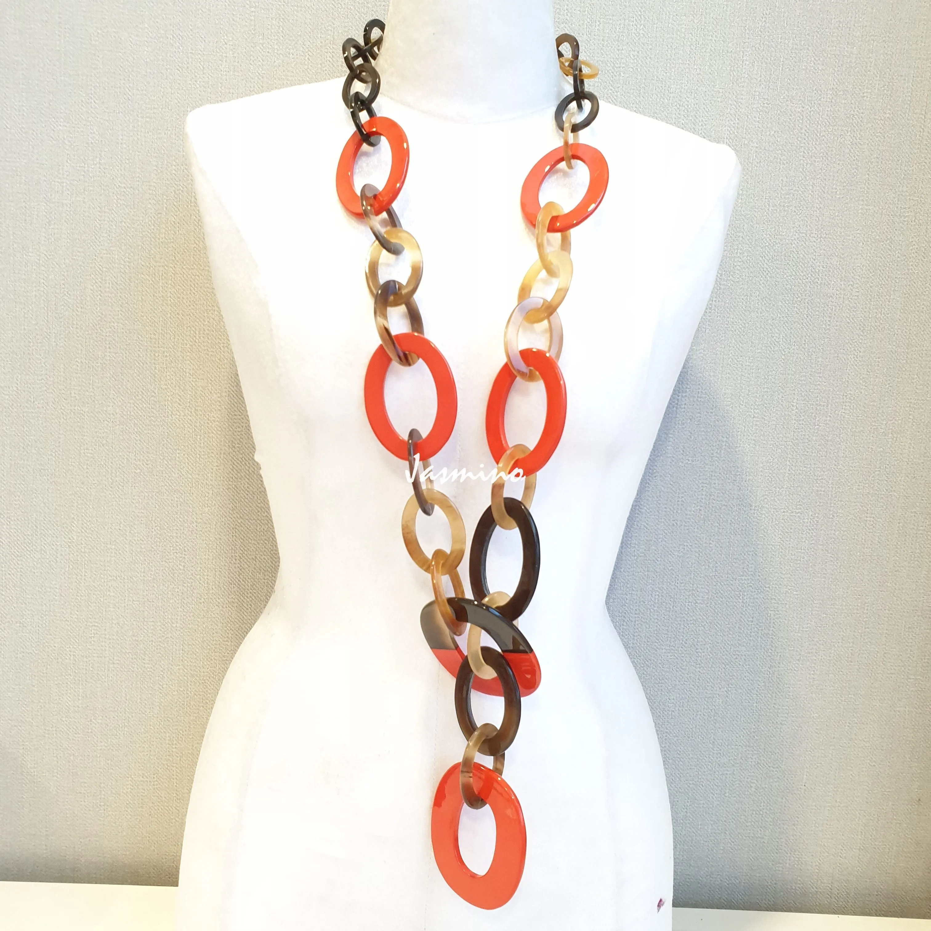 Natural Handmade Jewelry J17579, Made by Buffalo Horn and Lacquer from Vietnam