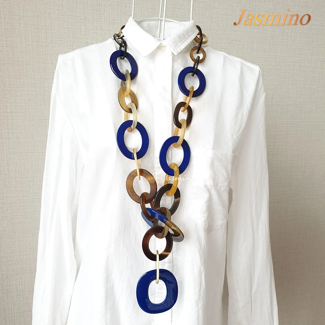 Natural Handmade Jewelry J17579, Made by Buffalo Horn and Lacquer from Vietnam