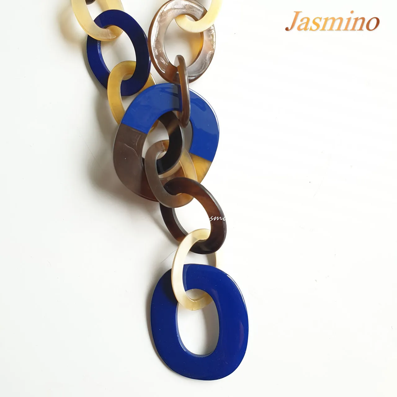 Natural Handmade Jewelry J17579, Made by Buffalo Horn and Lacquer from Vietnam