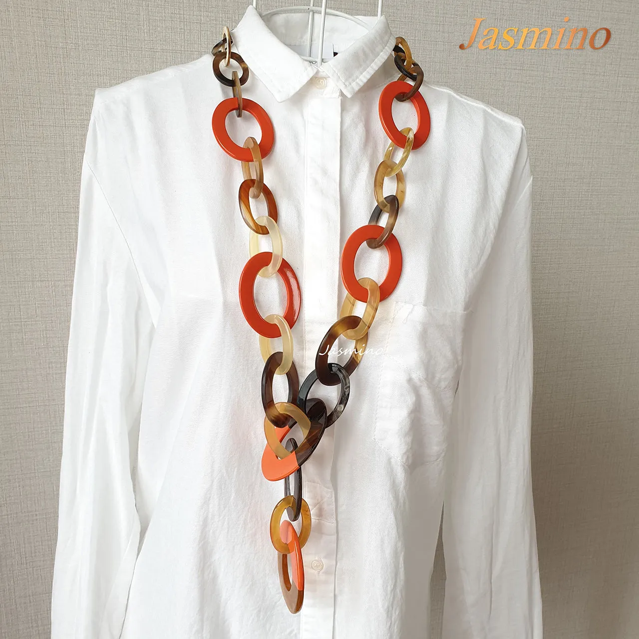 Natural Handmade Jewelry J17579, Made by Buffalo Horn and Lacquer from Vietnam