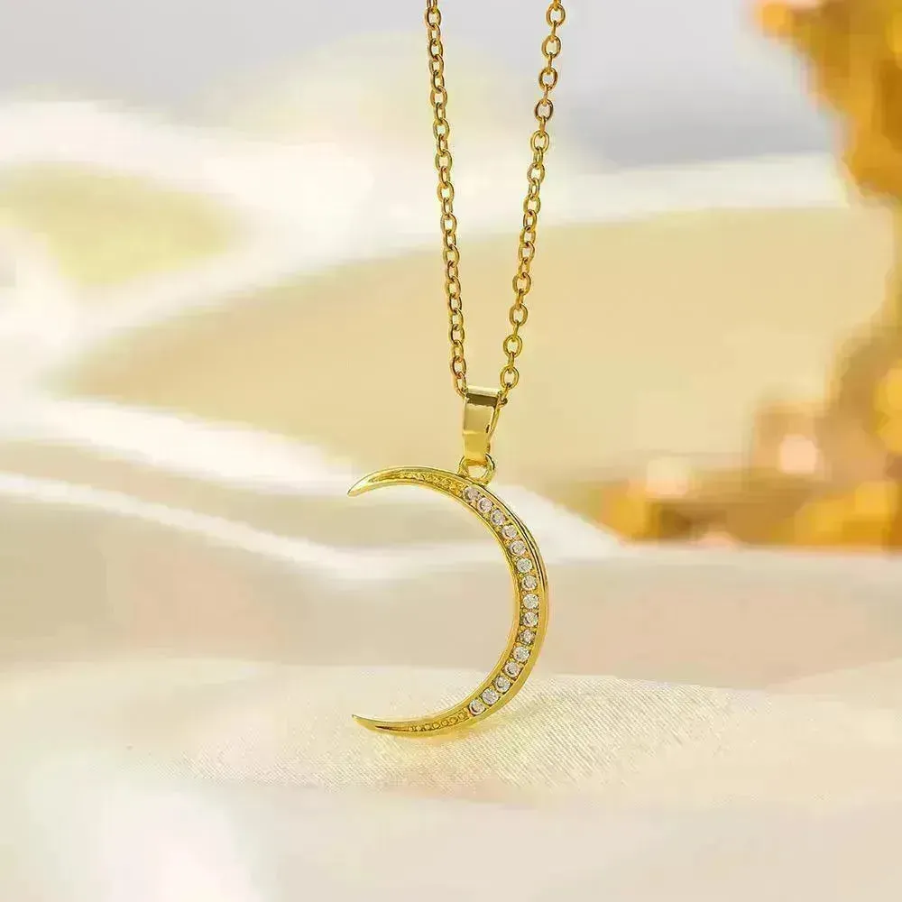 Stainless Steel Necklace Women's Fashion Copper-plated Gold Pendant Clavicle Chain For Mother Girlfriend Gift