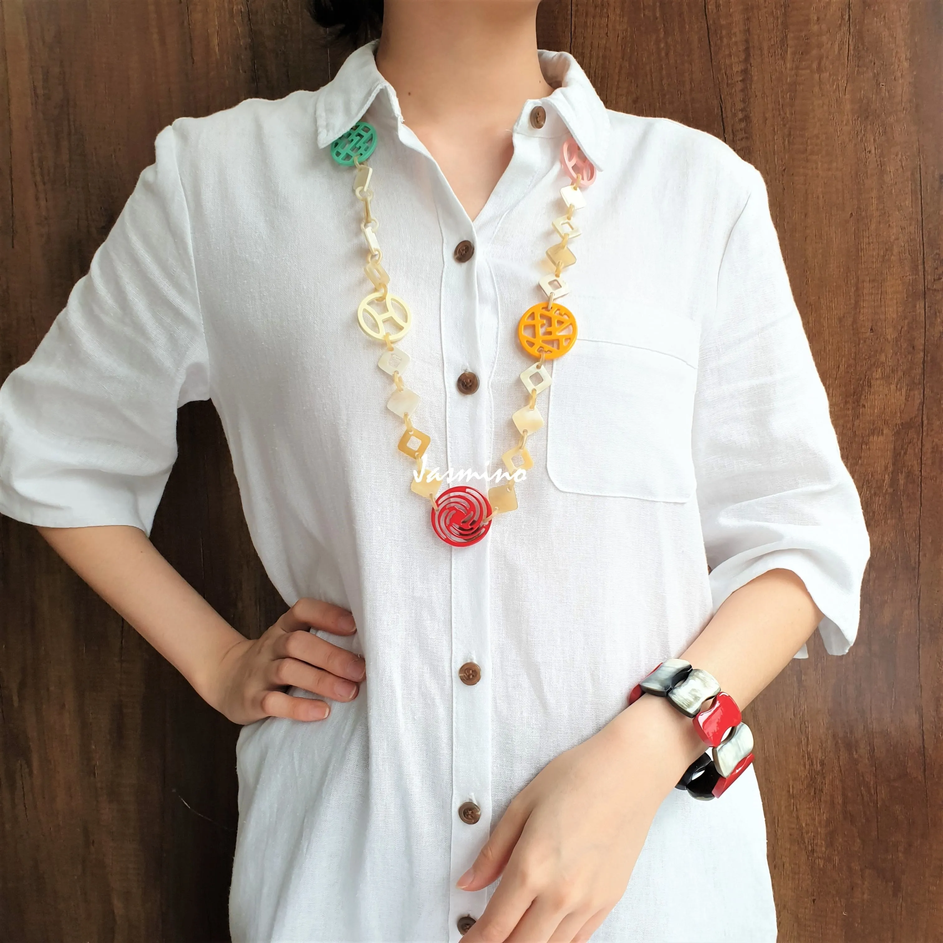 Trendy Handmade Necklace J18221, Made by Buffalo Horn and Lacquer